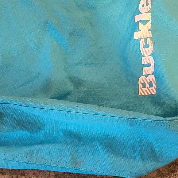 BUCKLE Canvas Shoulder Bag - Picture 5 of 7